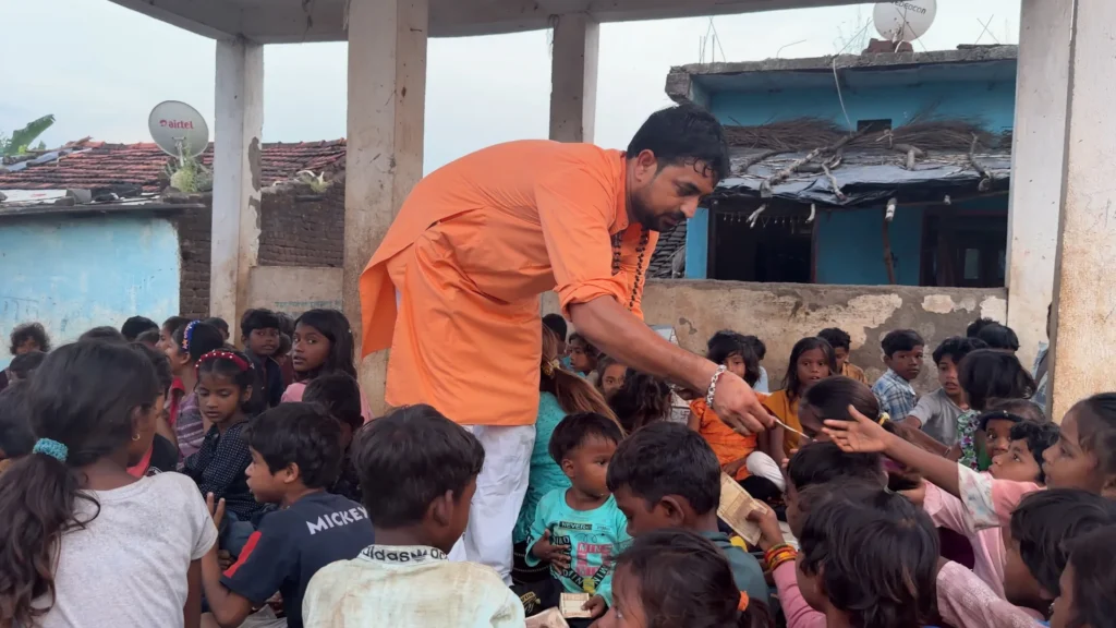 Nested Sequence 04.00_25_53_14.Still005